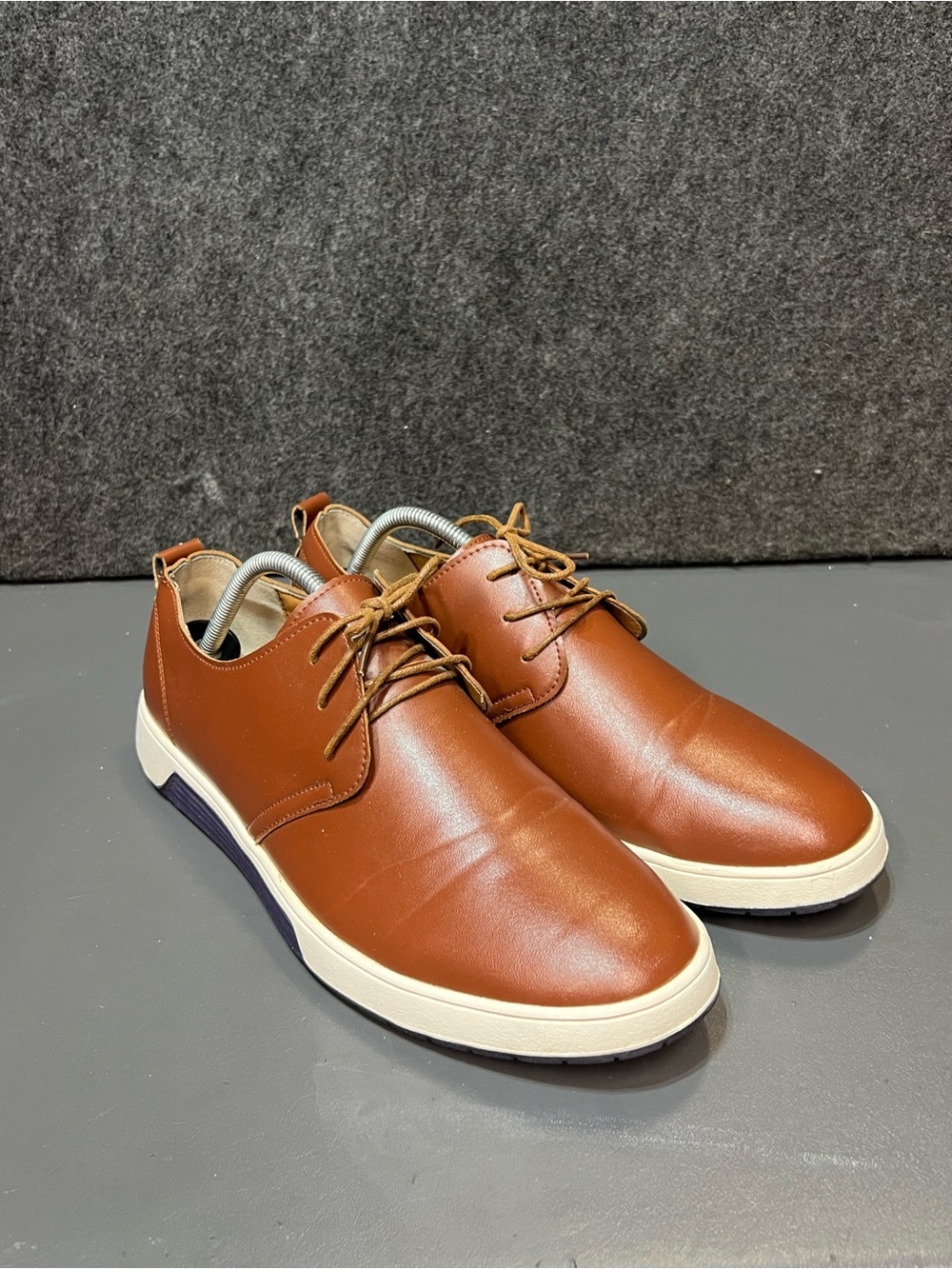 Konhill Men's Casual Oxford Shoes Size 9.5/10 (measured)